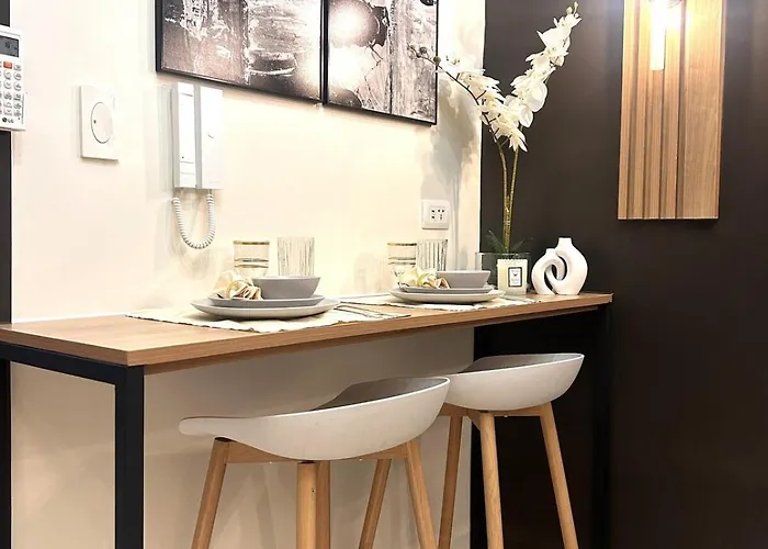The Makati At Red Residences, Premium Studio, View, Makati Cbd, Wi-fi *